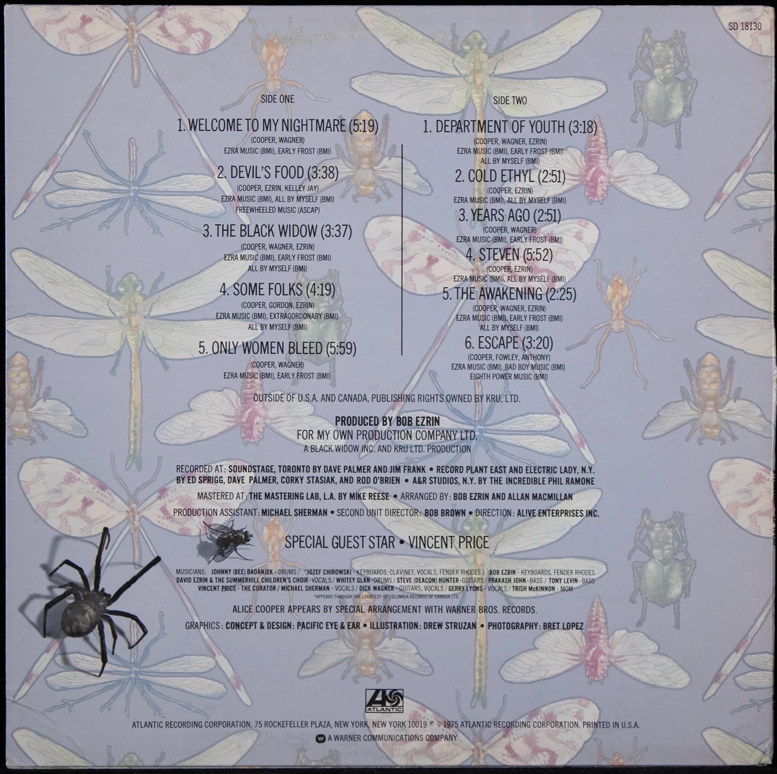 Alice Cooper — ALICE COOPER - RECORD ALBUM COVER SIGNED, image 3