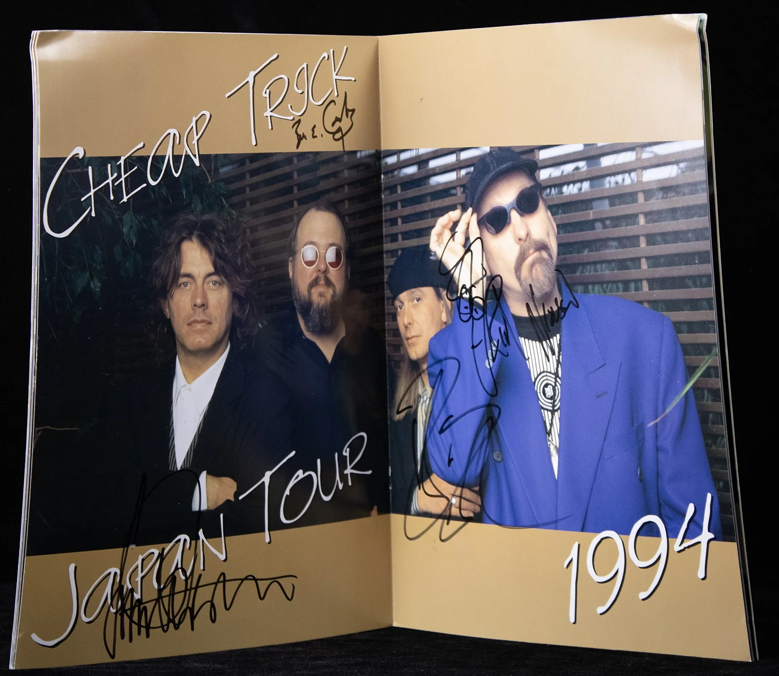 Cheap Trick, Robin Zander, Tom Petersson, Rick Nielsen — CHEAP TRICK - PROGRAM SIGNED CIRCA 1994 WITH CO-SIGNERS, image 2