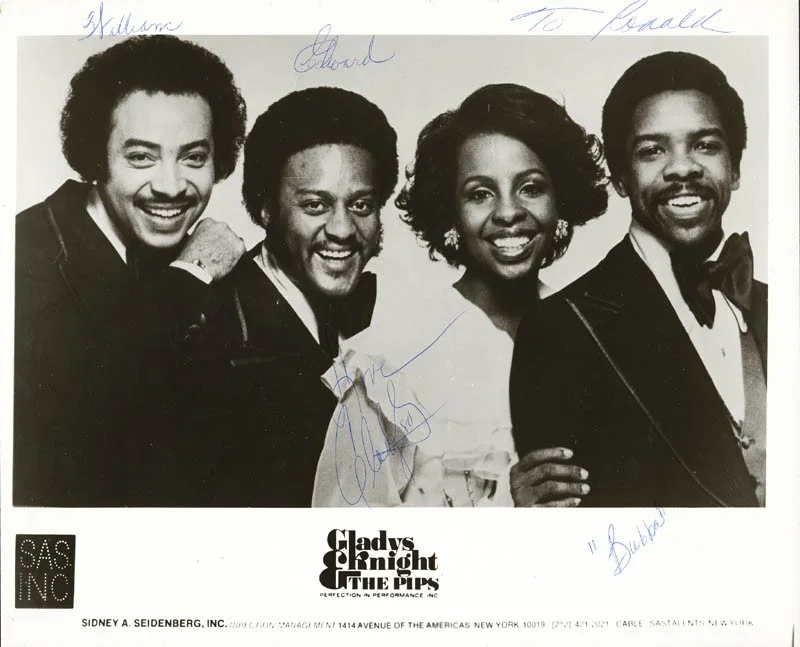 Gladys Knight & The Pips, Edward Patten, William Guest — GLADYS KNIGHT & THE PIPS - AUTOGRAPHED INSCRIBED PHOTOGRAPH WITH CO-SIGNERS