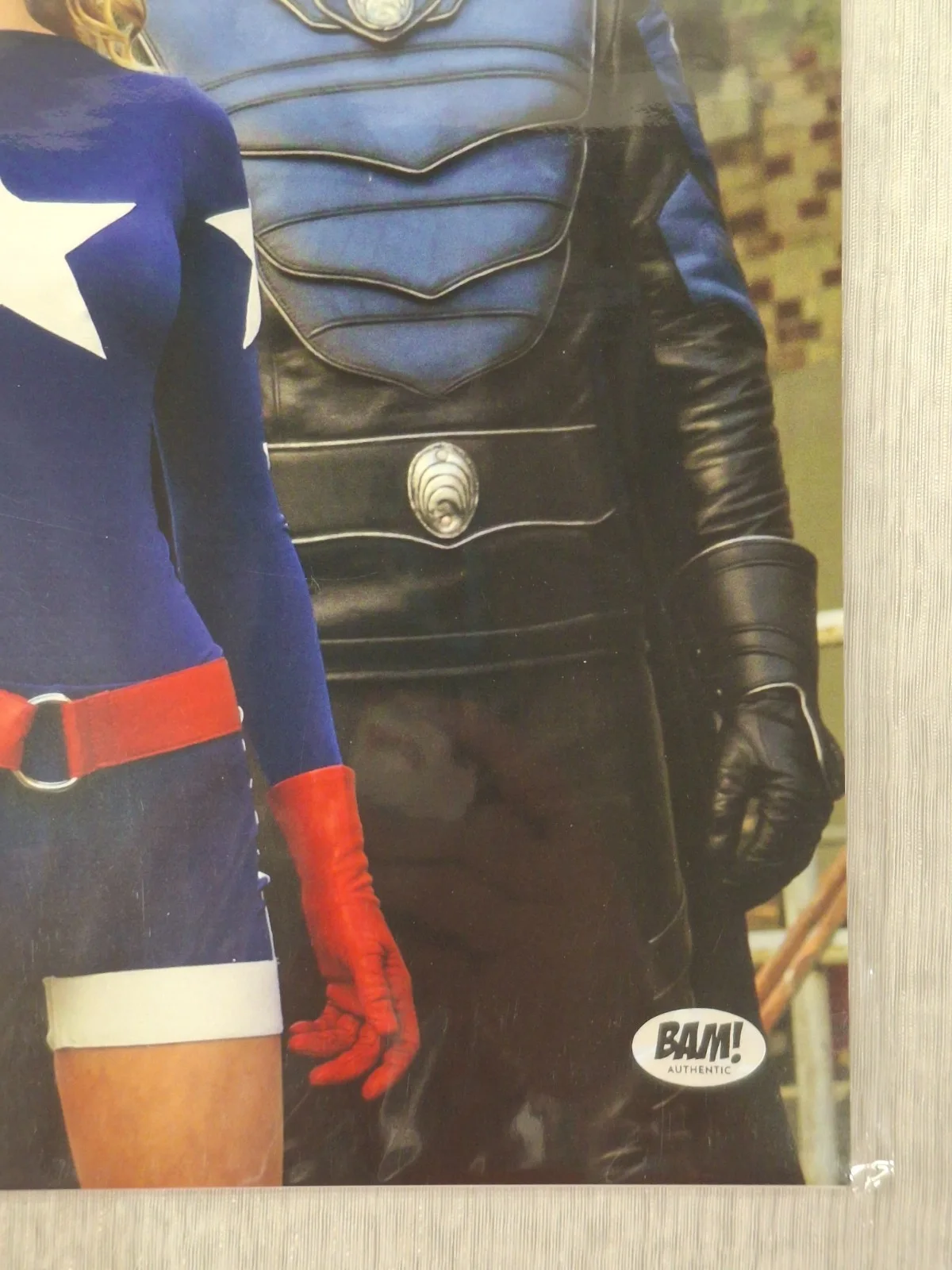 SARAH GREY — Sarah Grey Signed 8x10 Photo Bam Box COA Stargirl DC Legends Of Tomorrow, image 4