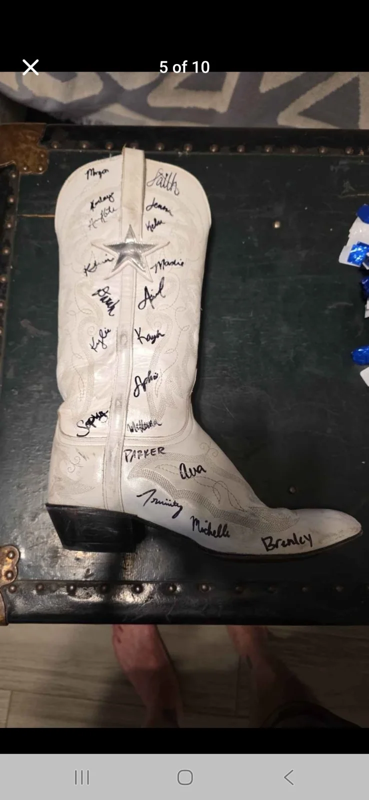 Dallas cowboys cheerleaders squad 2024-2025 — autographed game used dallas cowboys cheerleader boot autographed by whole squad, image 2