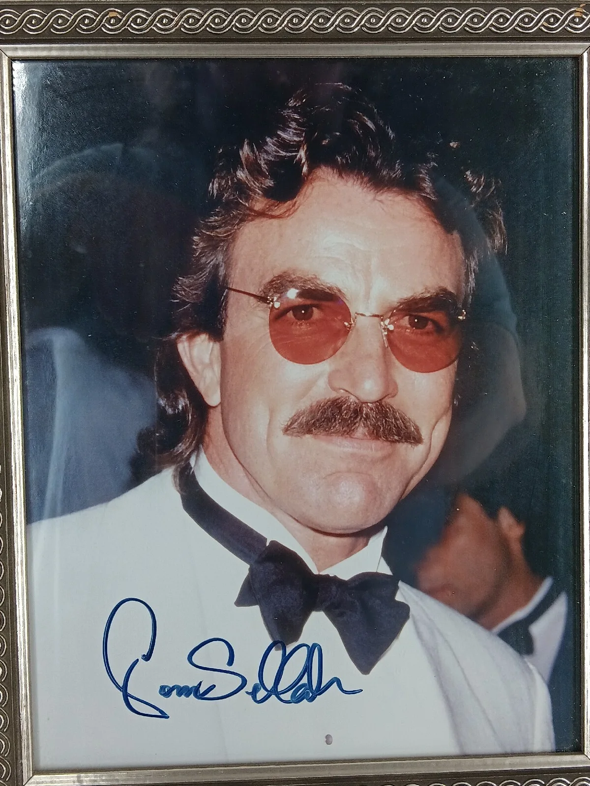 Tom Selleck — Tom Selleck 8x10 signed certificate of authenticity picture Magnum PI, изображение 4