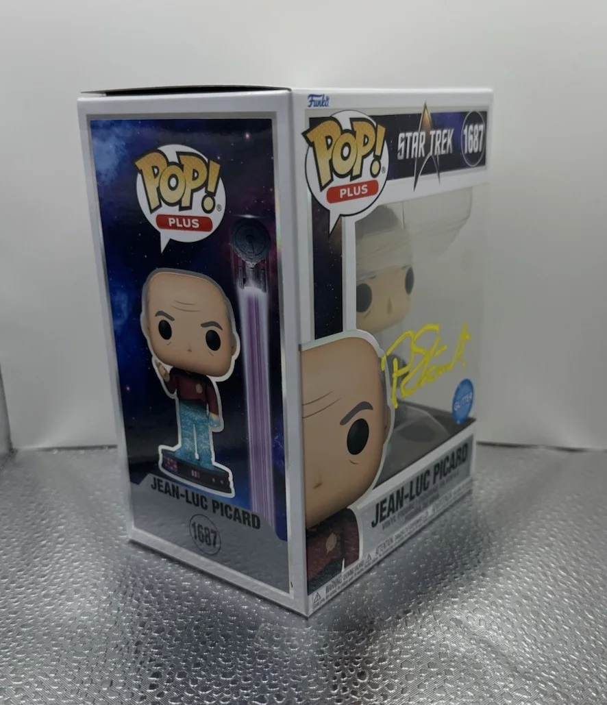 Patrick Stewart — PATRICK STEWART SIGNED STAR TREK JEAN-LUC PICARD FUNKO POP GLITTER BAS BECKETT 6, image 2