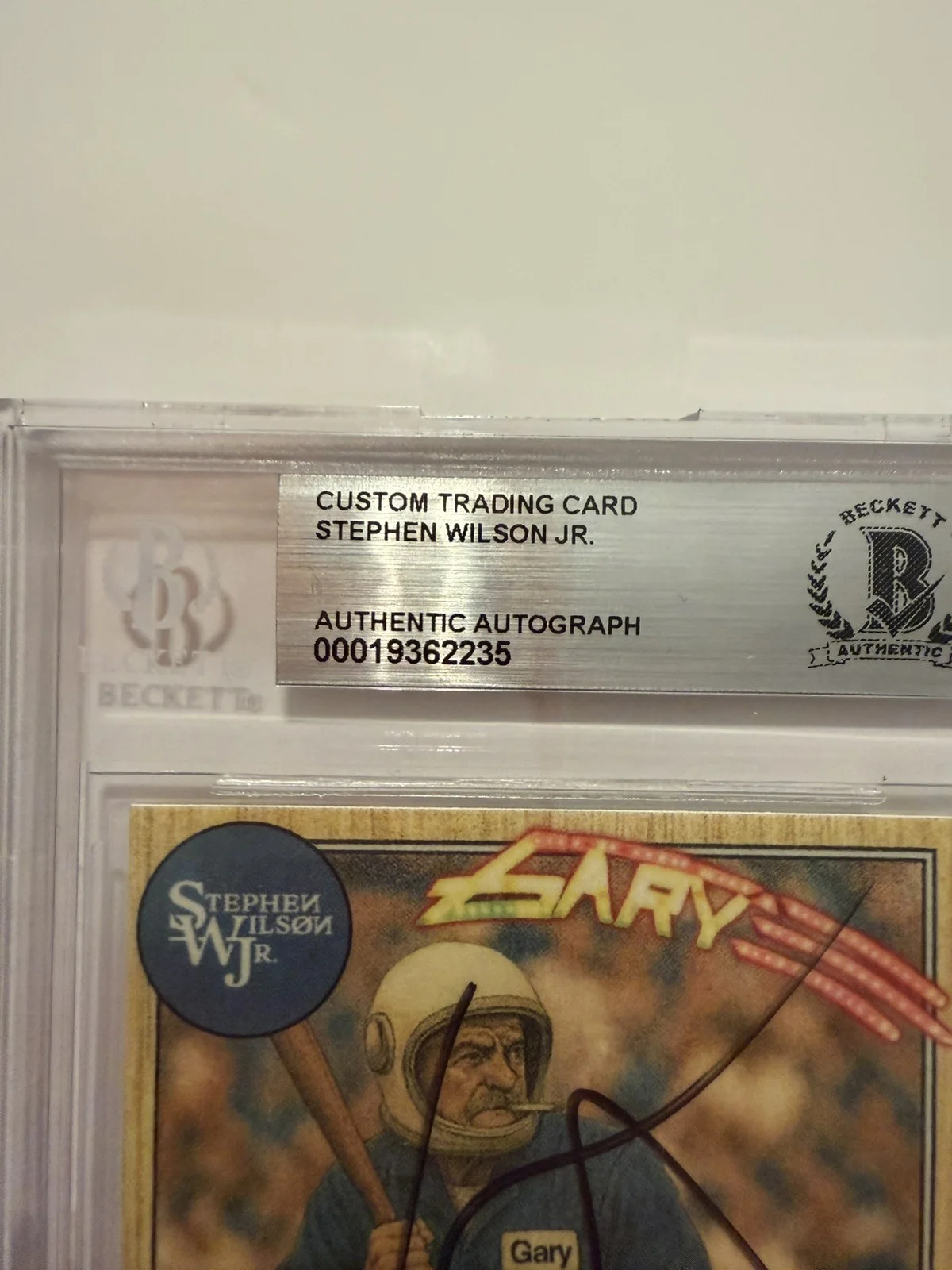 Stephen Wilson Jr Signed “GARY” Baseball Card Tour Merch Beckett Authentication, image 3