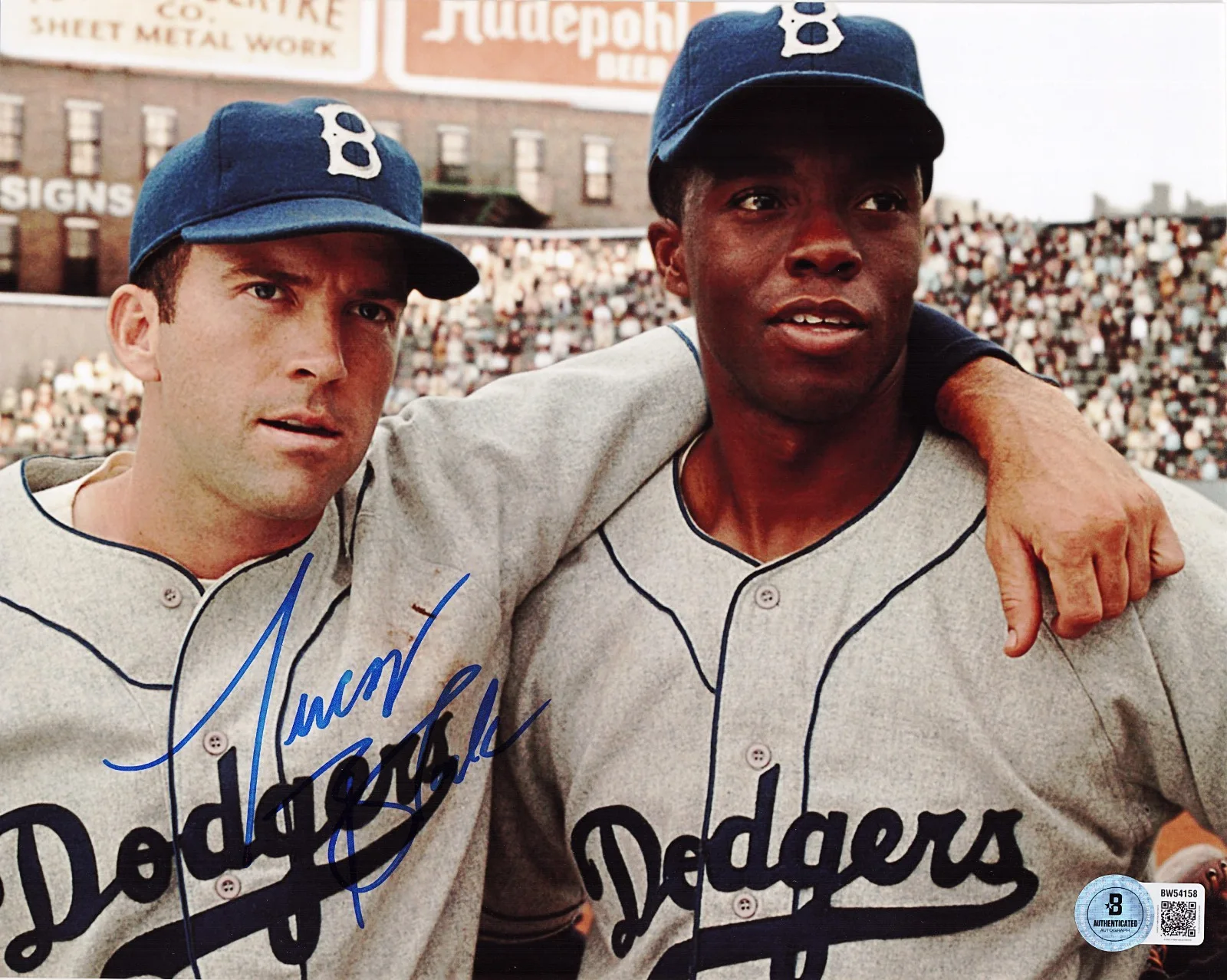 Lucas Black — Lucas Black 42 Pee Wee Reese Signed 8x10 Photo w/Beckett BAS BW54158