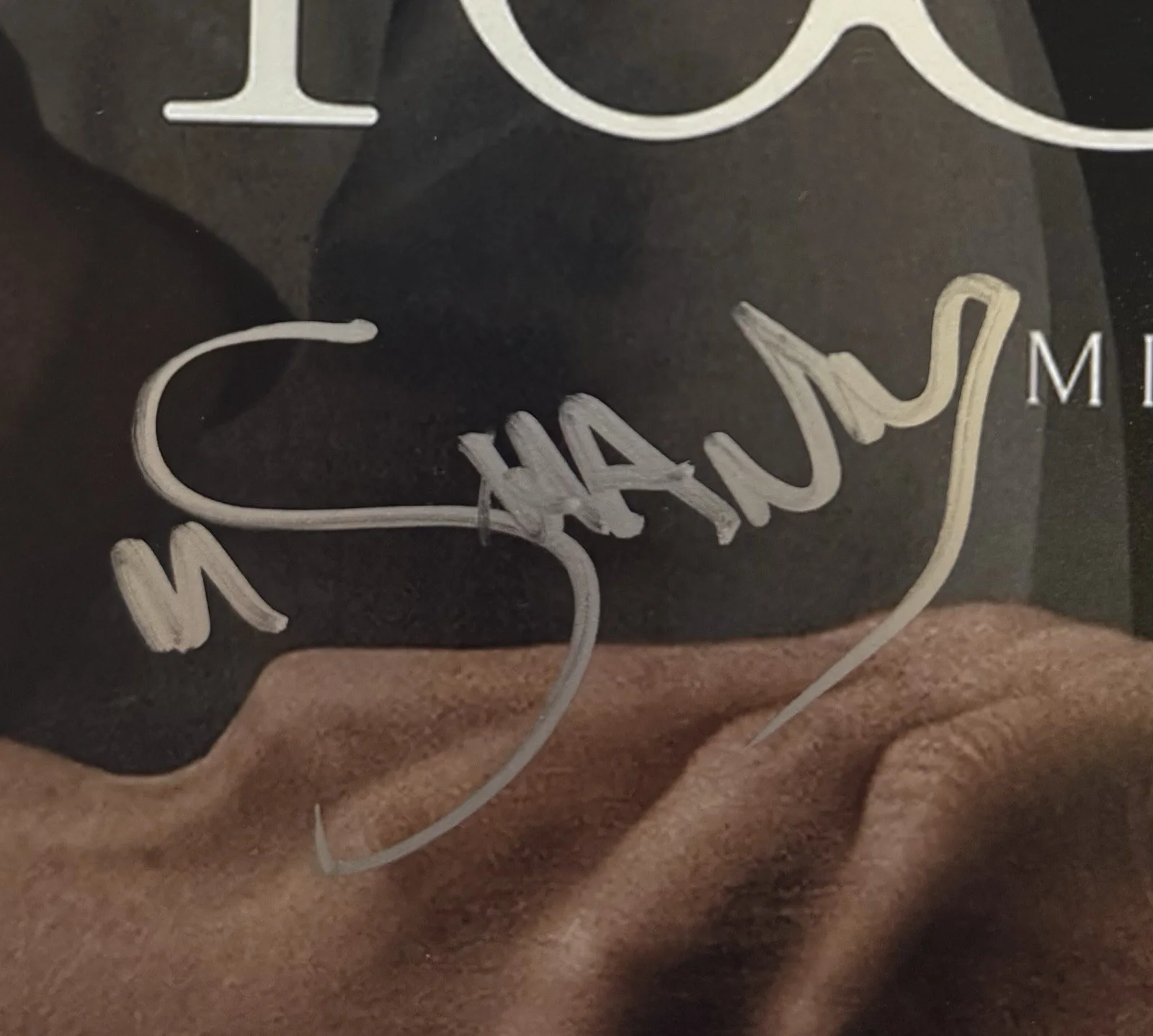 Alison Brie Dave Franco Michael Shanks — Alison Brie Dave Franco Michael Shanks Signed 11x17 Together Photo Beckett COA, image 3