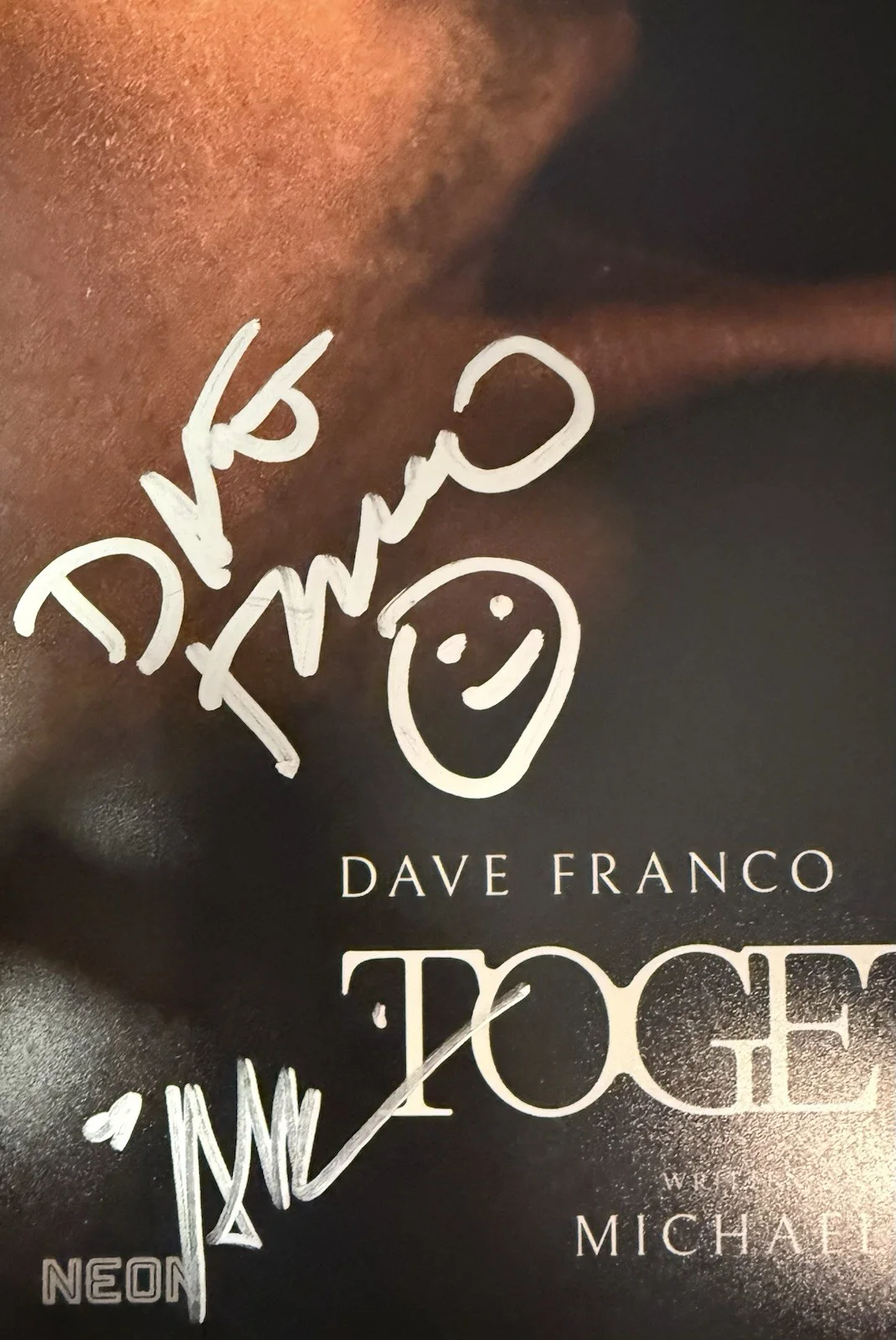 Alison Brie Dave Franco Michael Shanks — Alison Brie Dave Franco Michael Shanks Signed 11x17 Together Photo Beckett COA, image 2