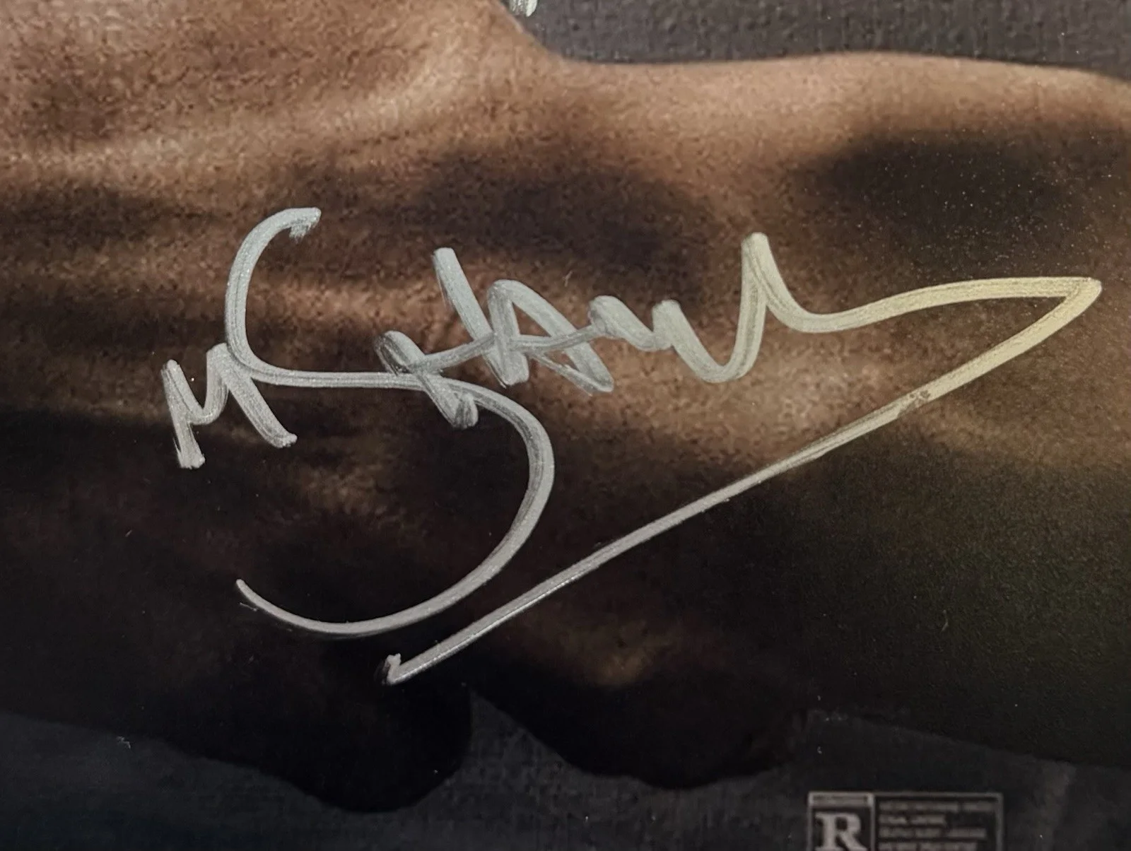 Alison Brie Dave Franco Michael Shanks — Alison Brie Dave Franco Michael Shanks Signed 11x17 Together Photo Beckett COA, image 3