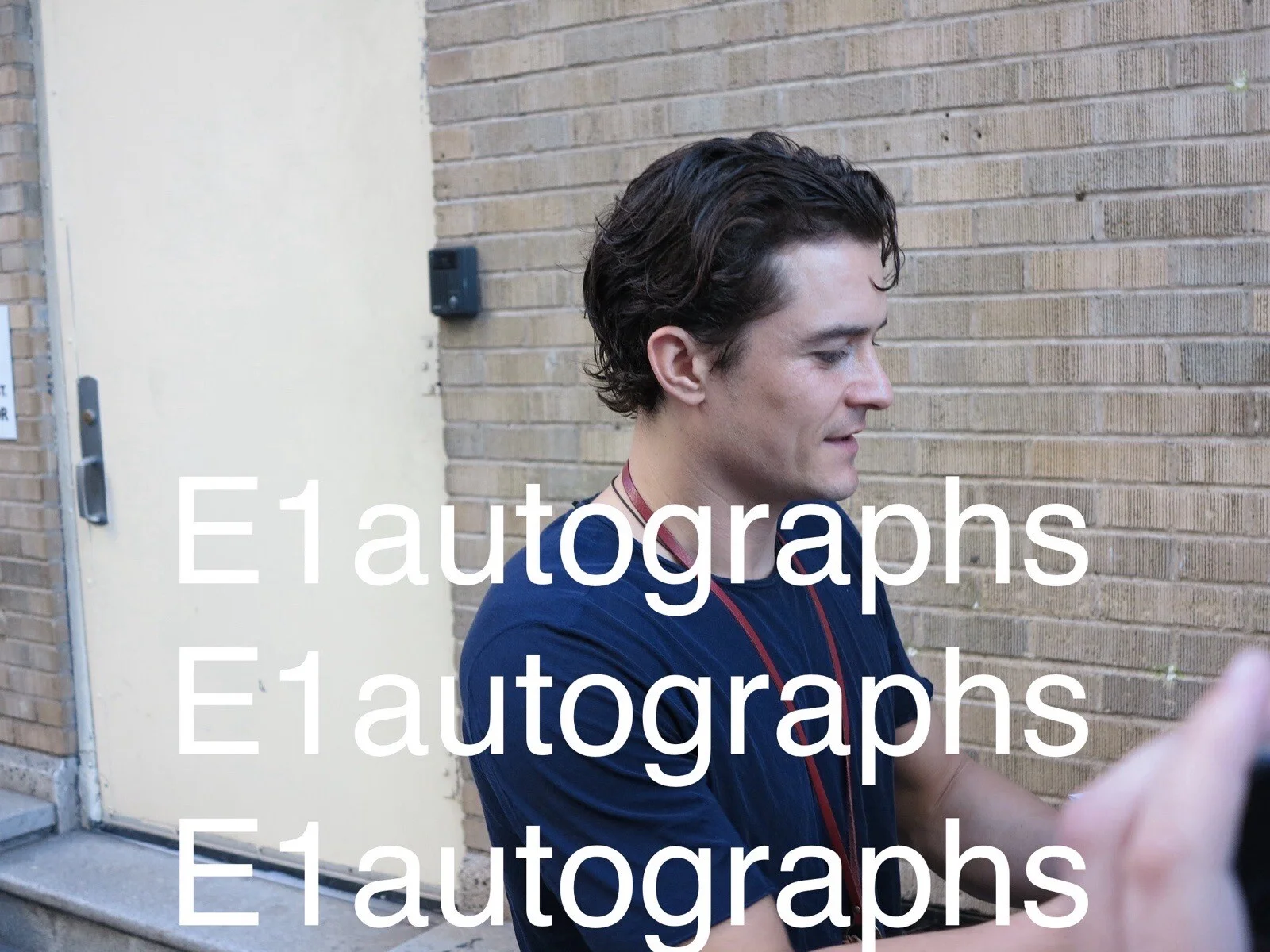 Orlando Bloom — Orlando Bloom Signed 8x10 photo In Person. Proof, изображение 5