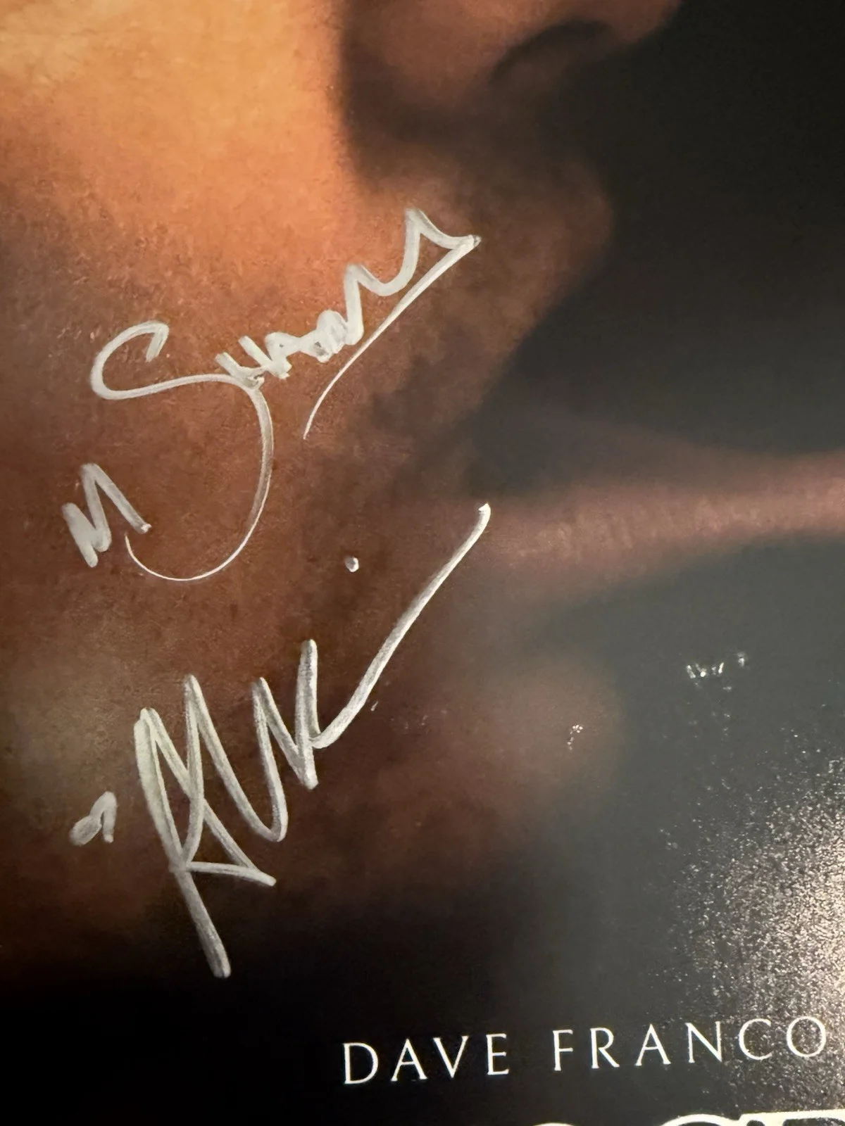 Alison Brie Dave Franco Michael Shanks — Alison Brie Dave Franco Michael Shanks Signed 11x17 Together Photo Beckett COA, изображение 2