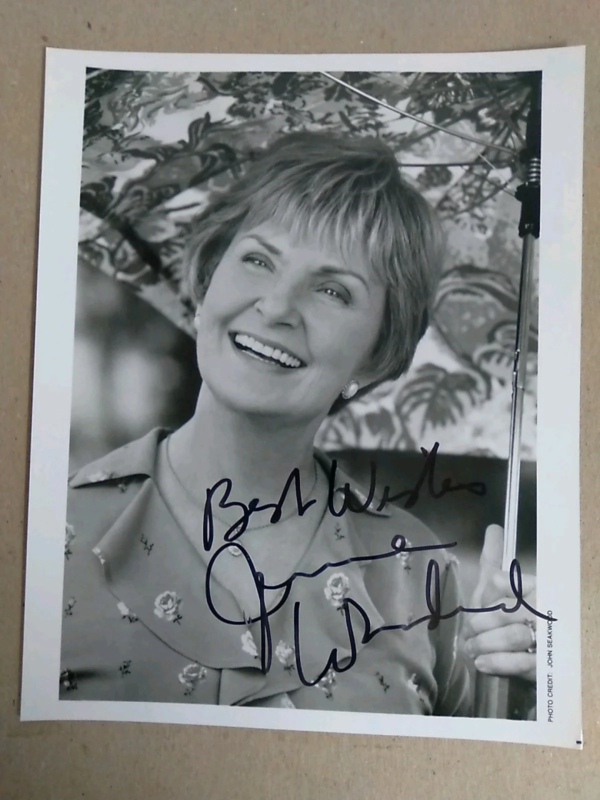 Joanne Woodward signed 8x10 Black And White Photo, изображение 2