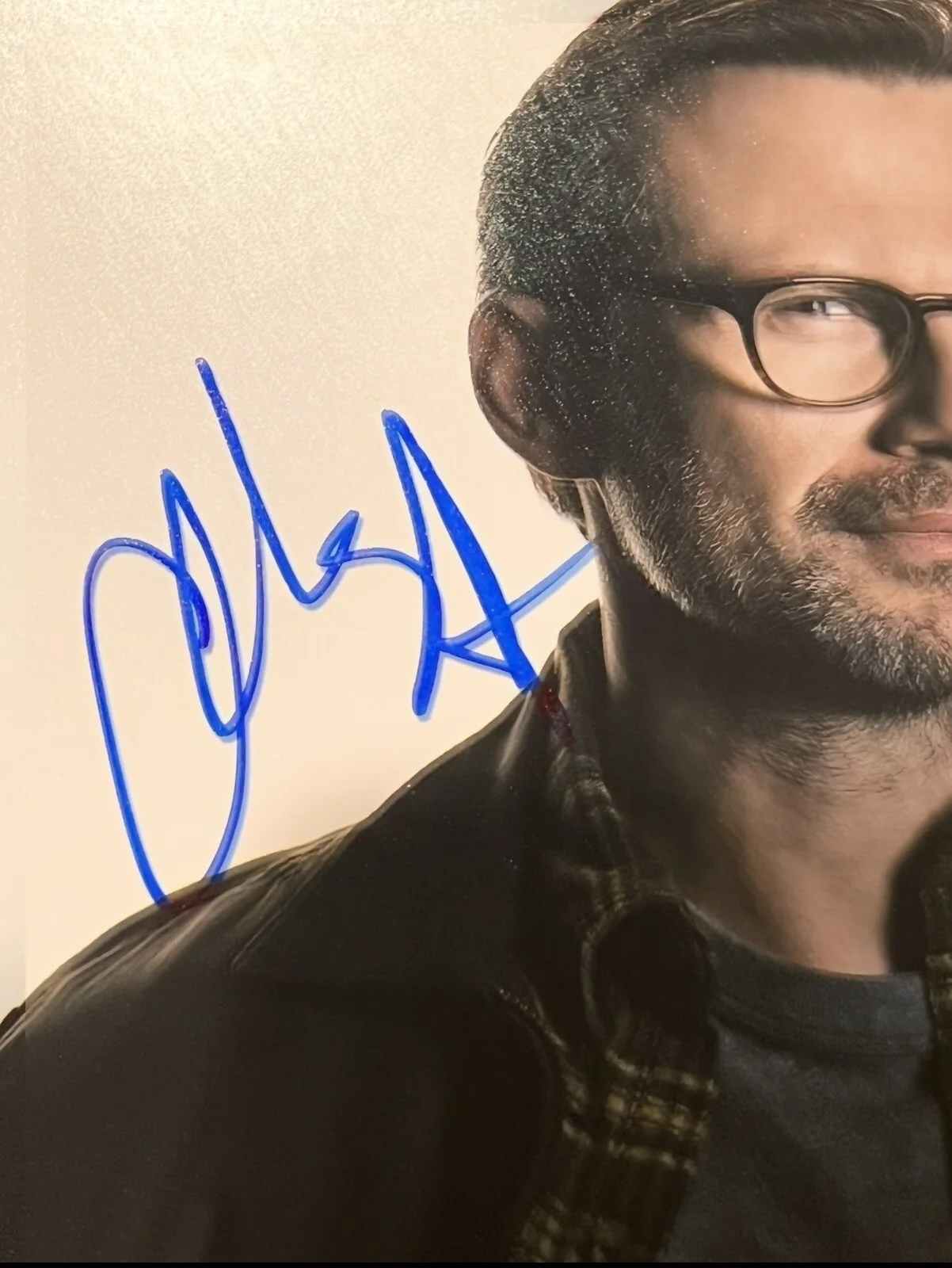 Christian Slater — CHRISTIAN SLATER SIGNED MR.ROBOT 8x10 PHOTO BAS BN92294, изображение 2