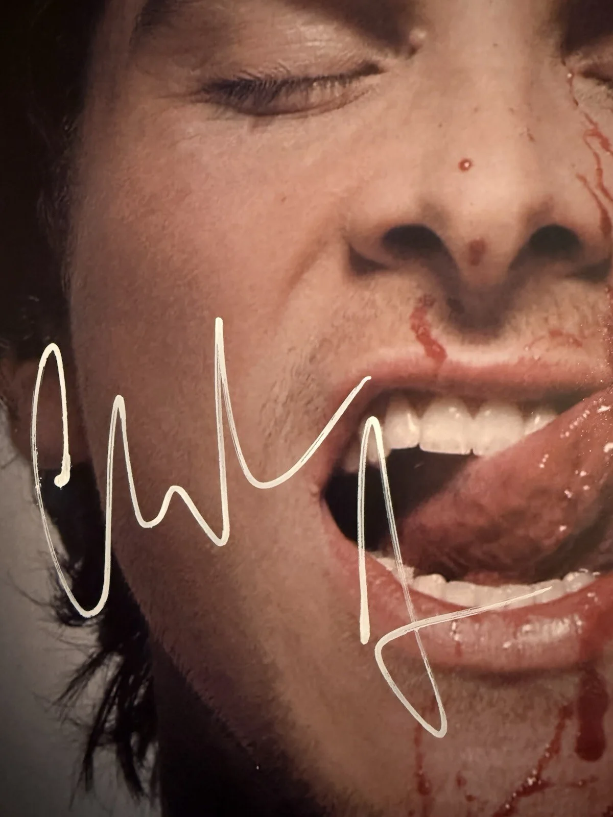 Christian Bale — CHRISTIAN BALE SIGNED PATRICK BATEMAN 11x14 PHOTO AMERICAN PSYCHO BAS BL86309, image 2