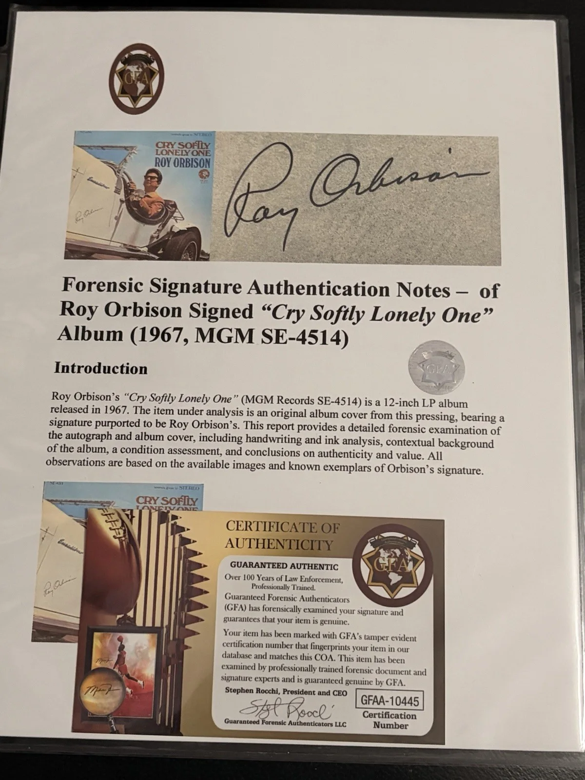 Roy Robinson Signed Album w/ GFA COA, image 3