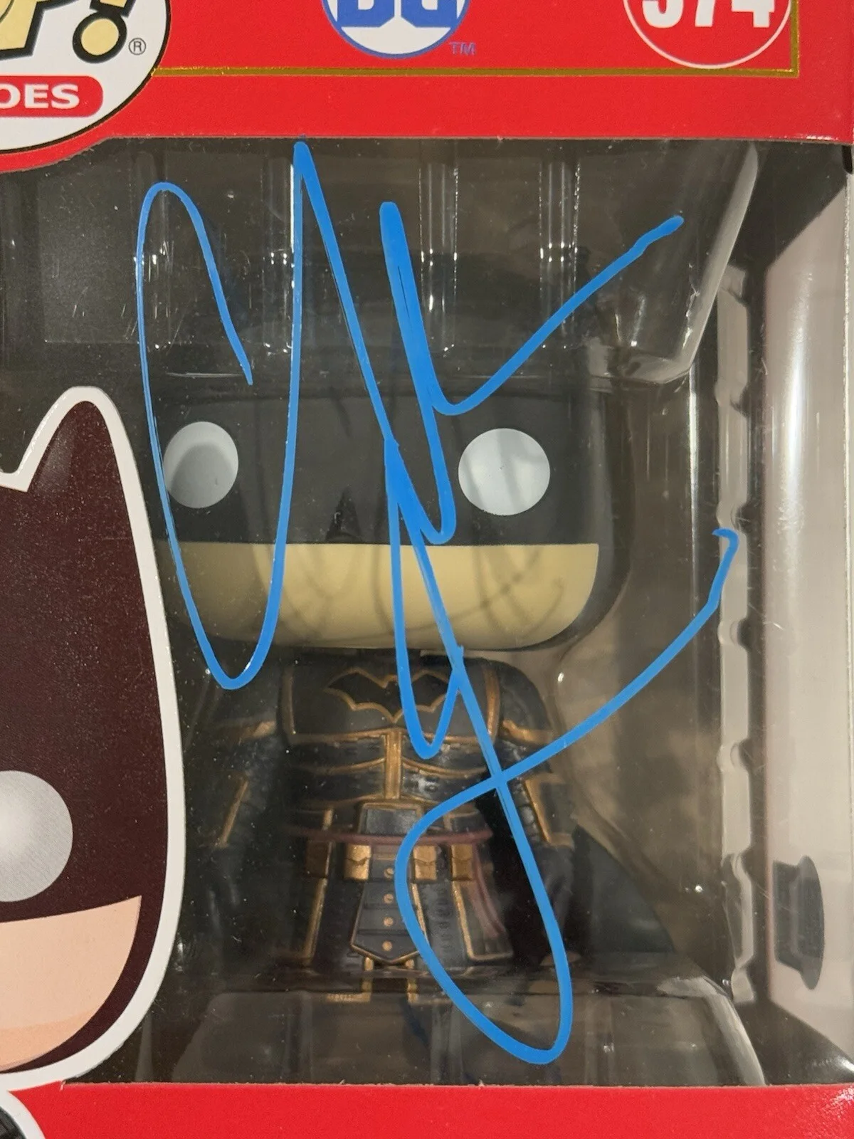 Christian Bale — CHRISTIAN BALE SIGNED DC BATMAN FUNKO BECKETT BJ081714, изображение 2