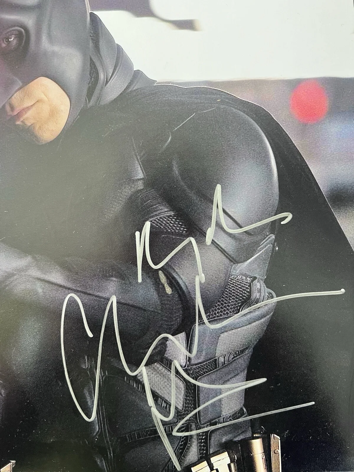 Christian Bale — CHRISTIAN BALE SIGNED BATMAN THE DARK KNIGHT 16x20 PHOTO BECKETT COA, изображение 5