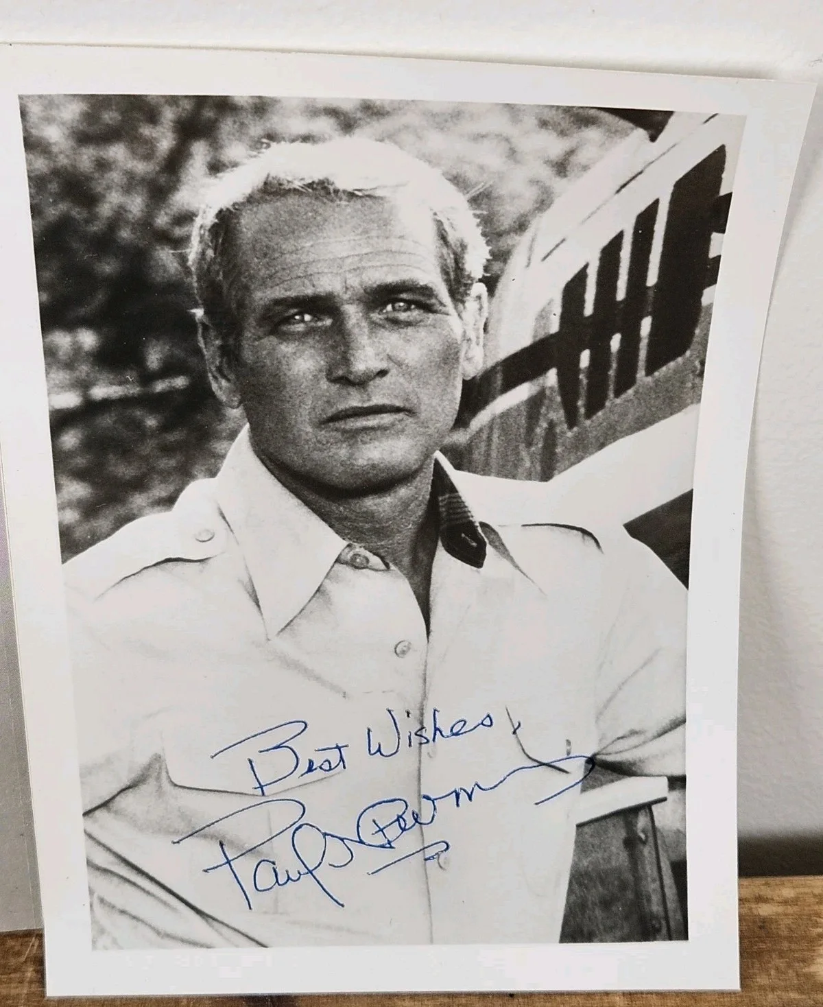 Paul Newman — SIGNED Paul Newman Autographed Black & White 5 X 7 Photo