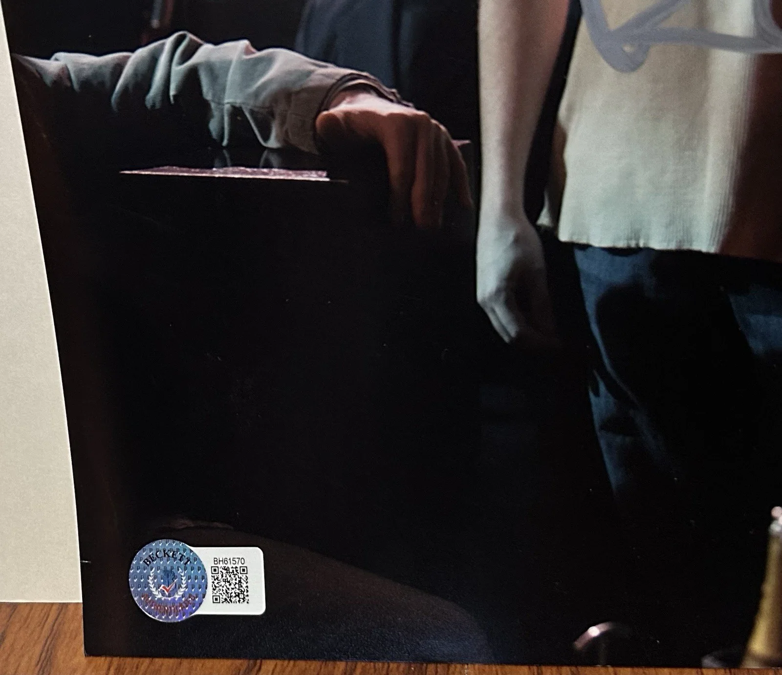 ROBERT ILER SIGNED THE SOPRANOS A.J. SOPRANO 8X10 PHOTO B BECKETT BAS, изображение 2
