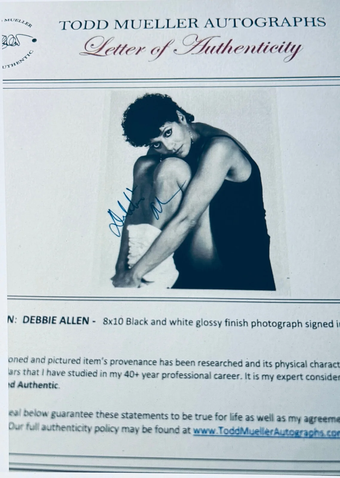 Debbie Allen — DEBBIE ALLEN SIGNED FAME •'GREY'S ANATOMY' 8x10• Todd Mueller Autographs COA, изображение 2