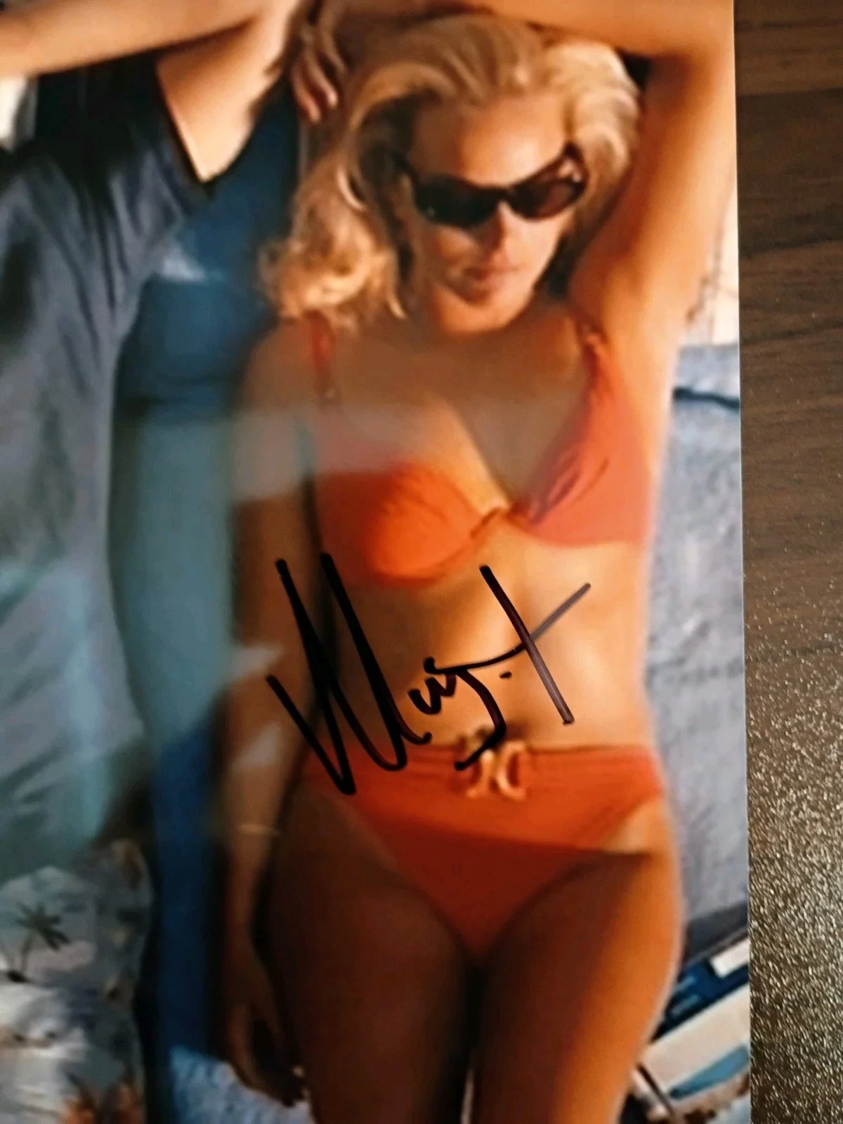 Leonardo Dicaprio / Margot Robbie — Leonardo Dicaprio / Margot Robbie Wolf of Wall Street Signed 8x10 COA W/Sticker, изображение 3