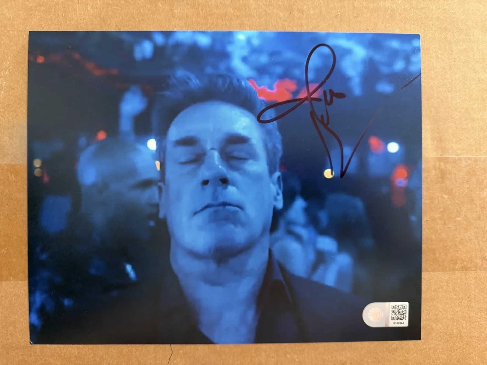 Jon Hamm Signed Your Friends & Neighbors Meme 8x10 Autograph Proof SWAU COA, image 2