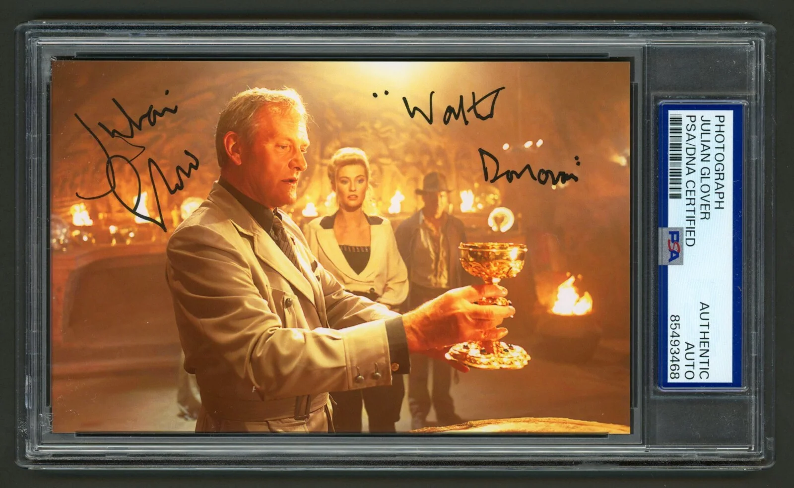 Julian Glover — Julian Glover Signed Photo (PSA) Walter Donovan Indiana Jones & the Last Crusade