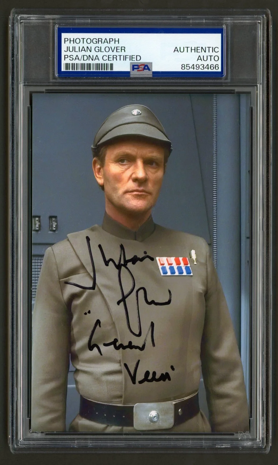 Julian Glover — Julian Glover Signed Photo (PSA) Star Wars The Empire Strikes Back General Veers