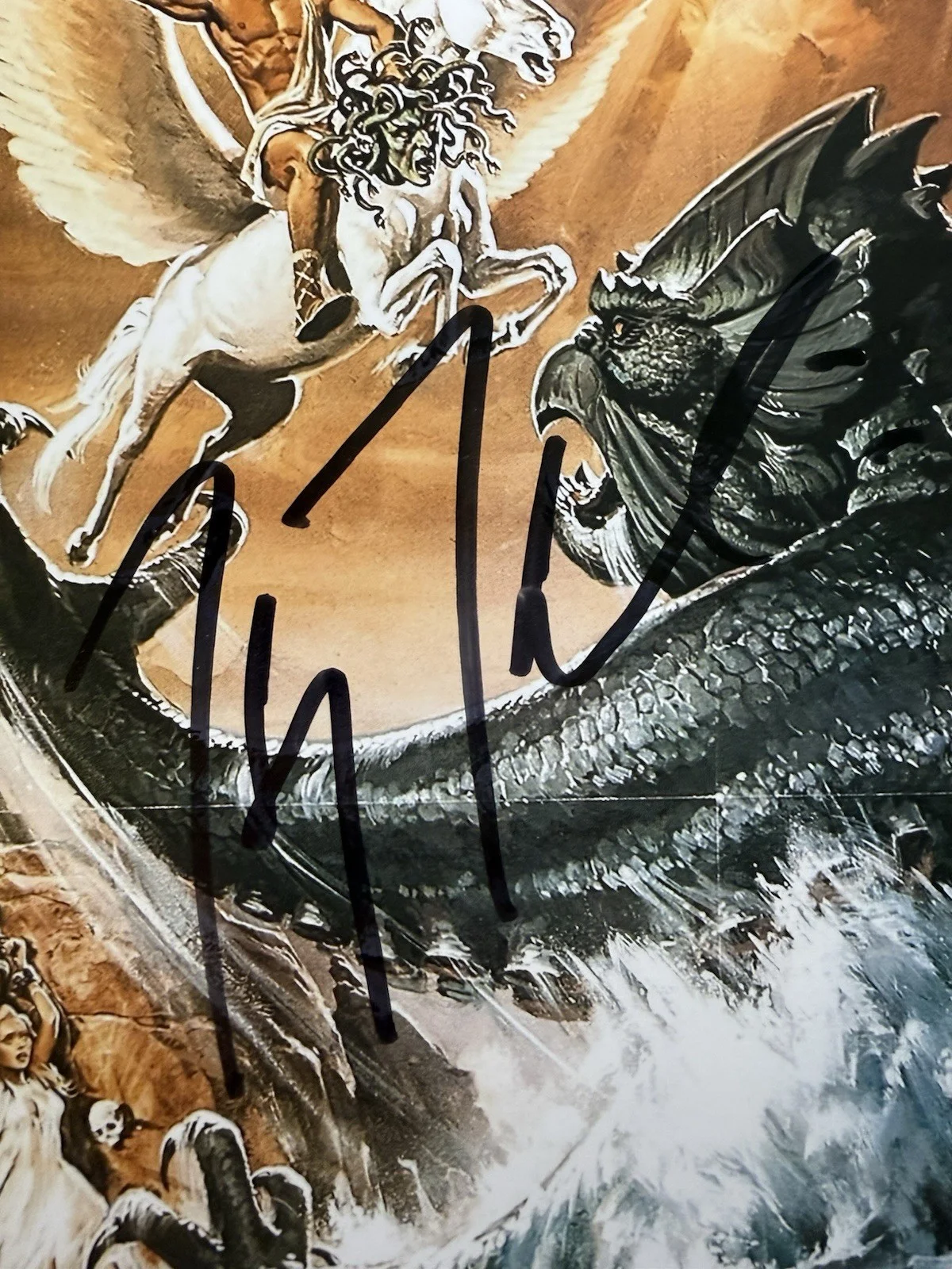 Harry Hamlin — Harry Hamlin Autograph Signed 11x17 Clash of the Titans Photo Poster Beckett COA, изображение 2