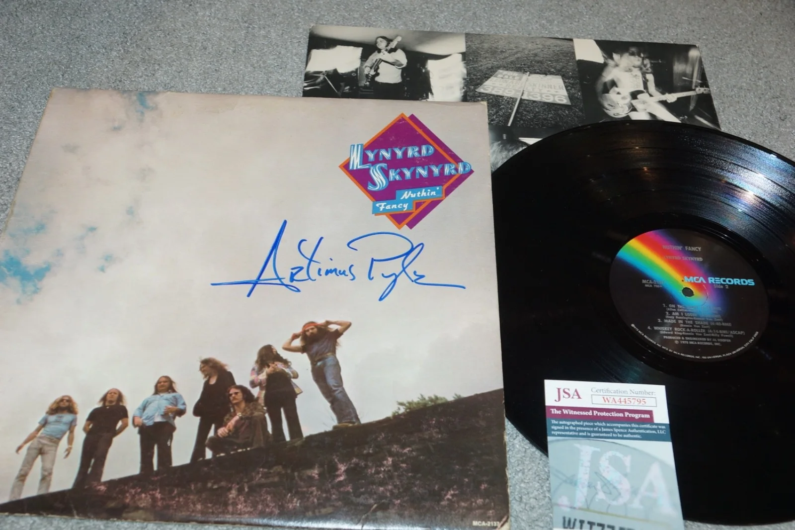 ARTIMUS PYLE Signed LYNYRD SKYNYRD Nuthin Fancy Vinyl LP + JSA COA WA445795, изображение 2