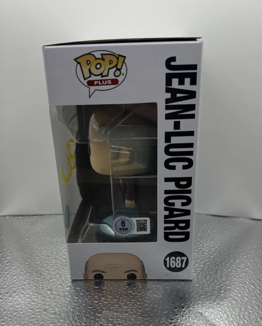 Patrick Stewart — PATRICK STEWART SIGNED STAR TREK JEAN-LUC PICARD FUNKO POP GLITTER BAS BECKETT 4, image 4