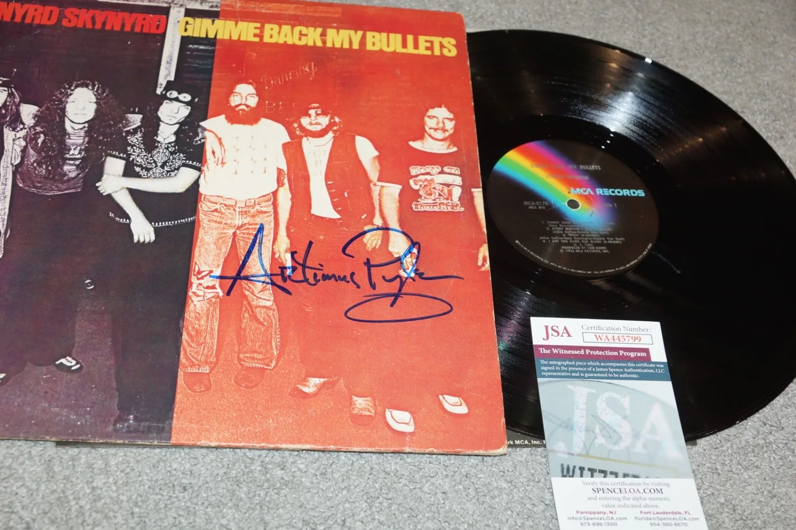 ARTIMUS PYLE Signed LYNYRD SKYNYRD Gimme Back Bullets Vinyl LP + JSA COA WA5799, изображение 2