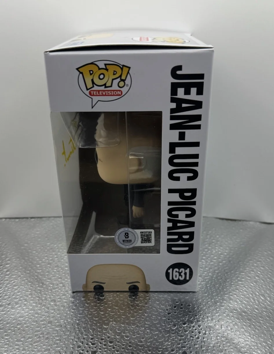 Patrick Stewart — PATRICK STEWART SIGNED STAR TREK JEAN-LUC PICARD FUNKO POP BAS BECKETT 5, изображение 4