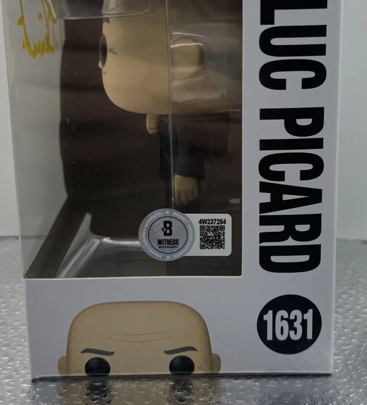 Patrick Stewart — PATRICK STEWART SIGNED STAR TREK JEAN-LUC PICARD FUNKO POP BAS BECKETT 2, image 5