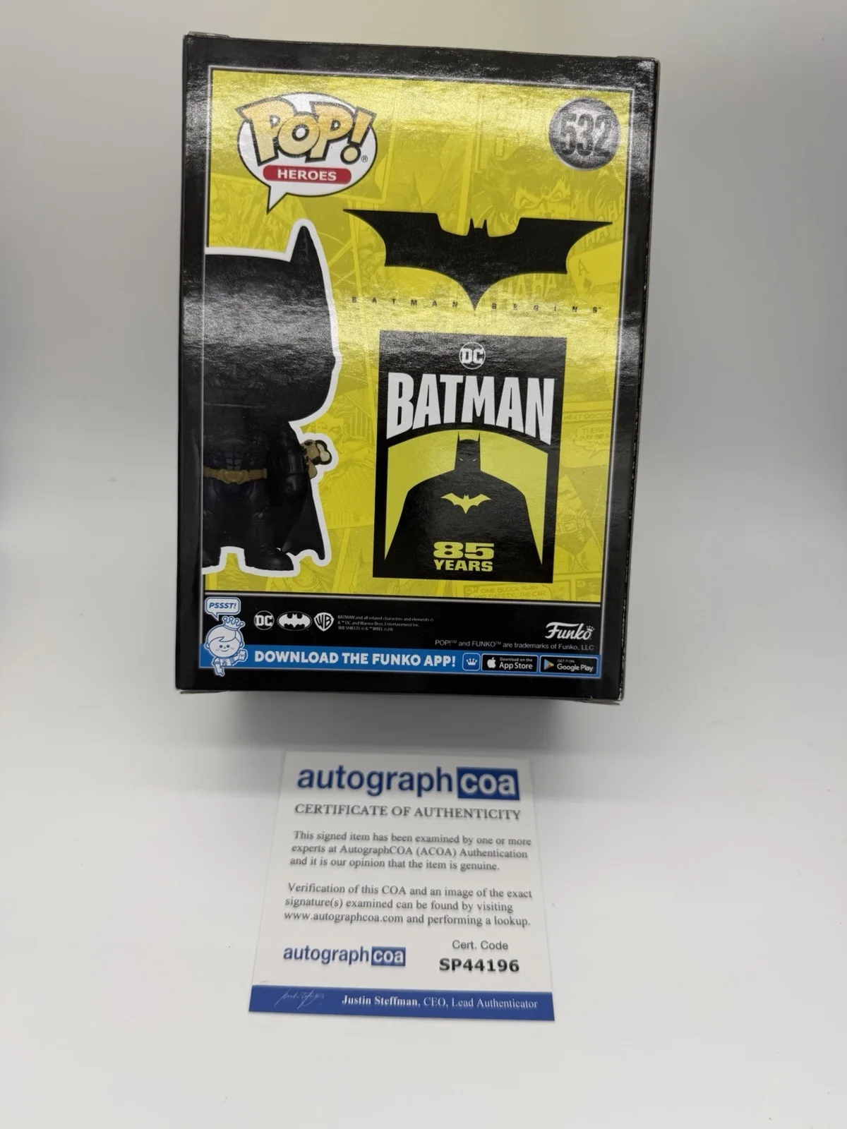 Christian Bale — Christian Bale signed Batman Fear Gas Funko Pop 532, image 4