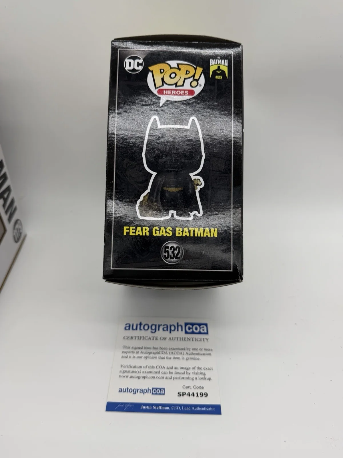 Christian Bale — Christian Bale signed Batman Fear Gas Funko Pop 532 Not Michael Keaton Batmobile, изображение 3