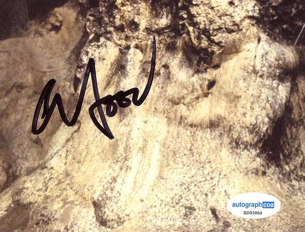 ELIJAH WOOD — Elijah Wood signed "LORD OF THE RINGS" 8x10 Photo j EXACT PROOF Frodo ACOA COA, изображение 5