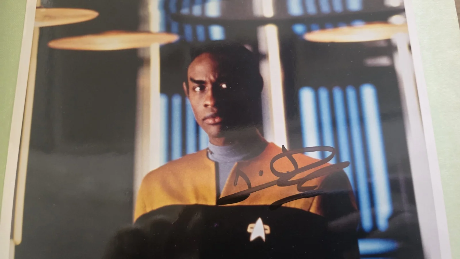 Tim Russ — Tim Russ autographed signed 8x10 photo Star Trek Voyager Tuvok, изображение 2