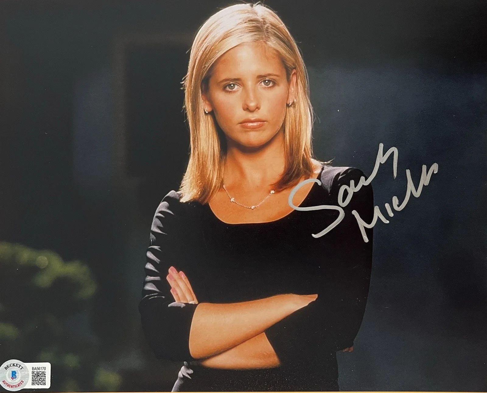 Sarah Michelle Gellar — Sarah Michelle Gellar signed photo With COA Buffy The Vampire Slayer Scooby