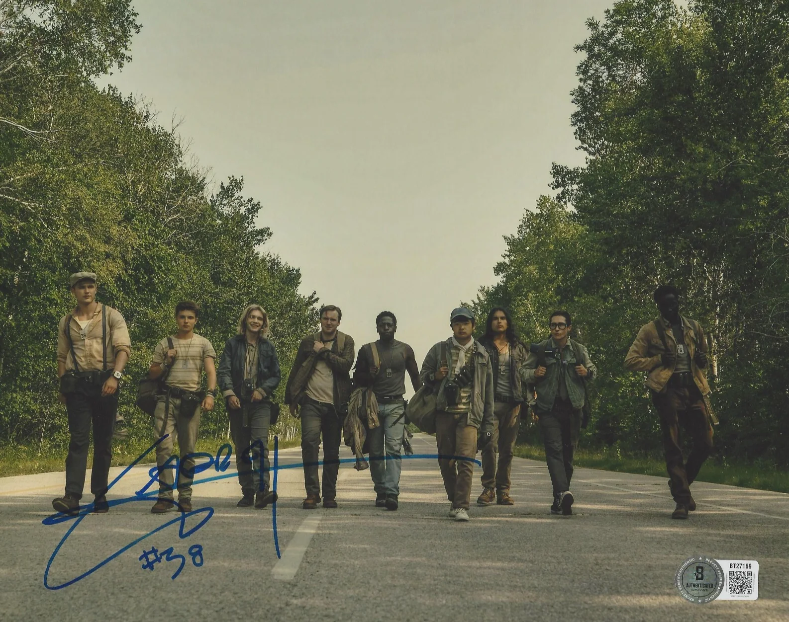 GARRETT WAREING SIGNED 'THE LONG WALK' 8x10 MOVIE PHOTO ACTOR BECKETT BAS COA, изображение 2