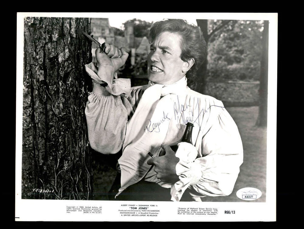 Albert Finney — Albert Finney JSA Certed Signed 8x10 Photo Tom Jones Autograph