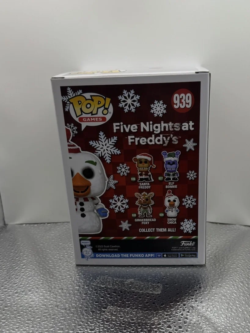 Megan Fox — MEGAN FOX SIGNED FIVE NIGHTS AT FREDDYS SNOW CHICA FUNKO POP BECKETT BAS, изображение 3