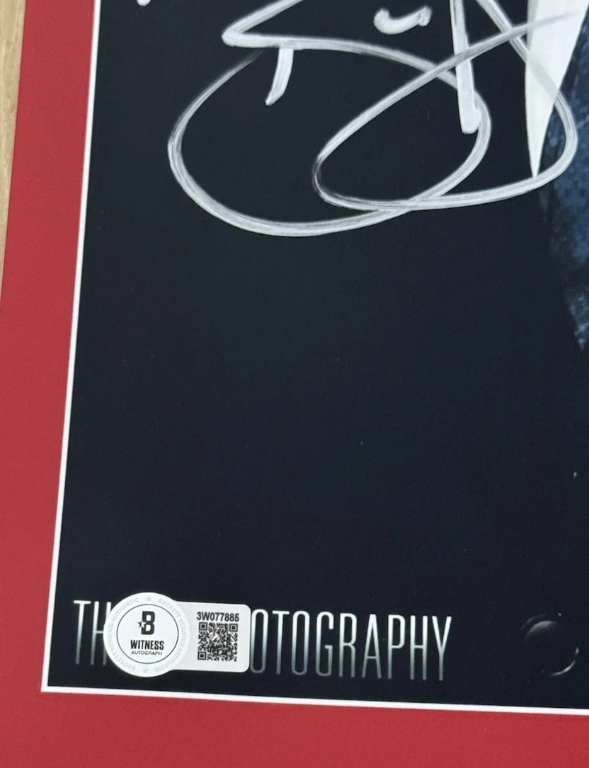 Ben Affleck — BEN AFFLECK SIGNED JUSTICE LEAGUE BRUCE WAYNE 11X17 PHOTO BECKETT BAS 3, изображение 2