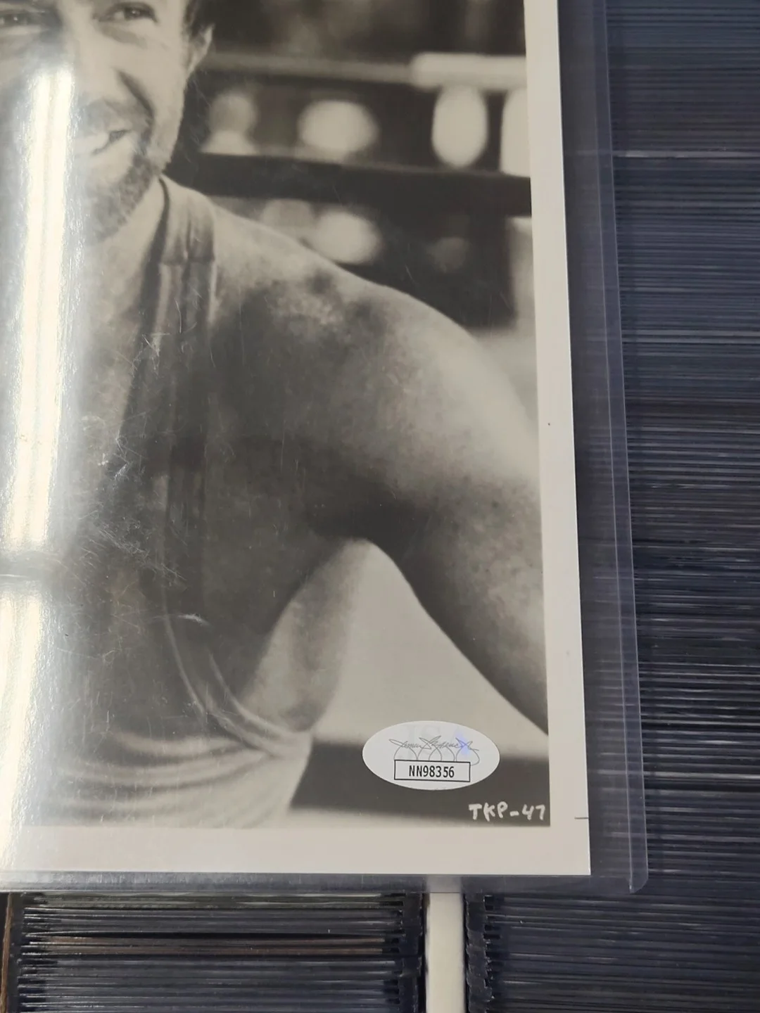 Chuck Norris — Chuck Norris Signed Autograph Inscribed "LOVE" 8x10 Vintage Photo 1988 JSA COA, изображение 3