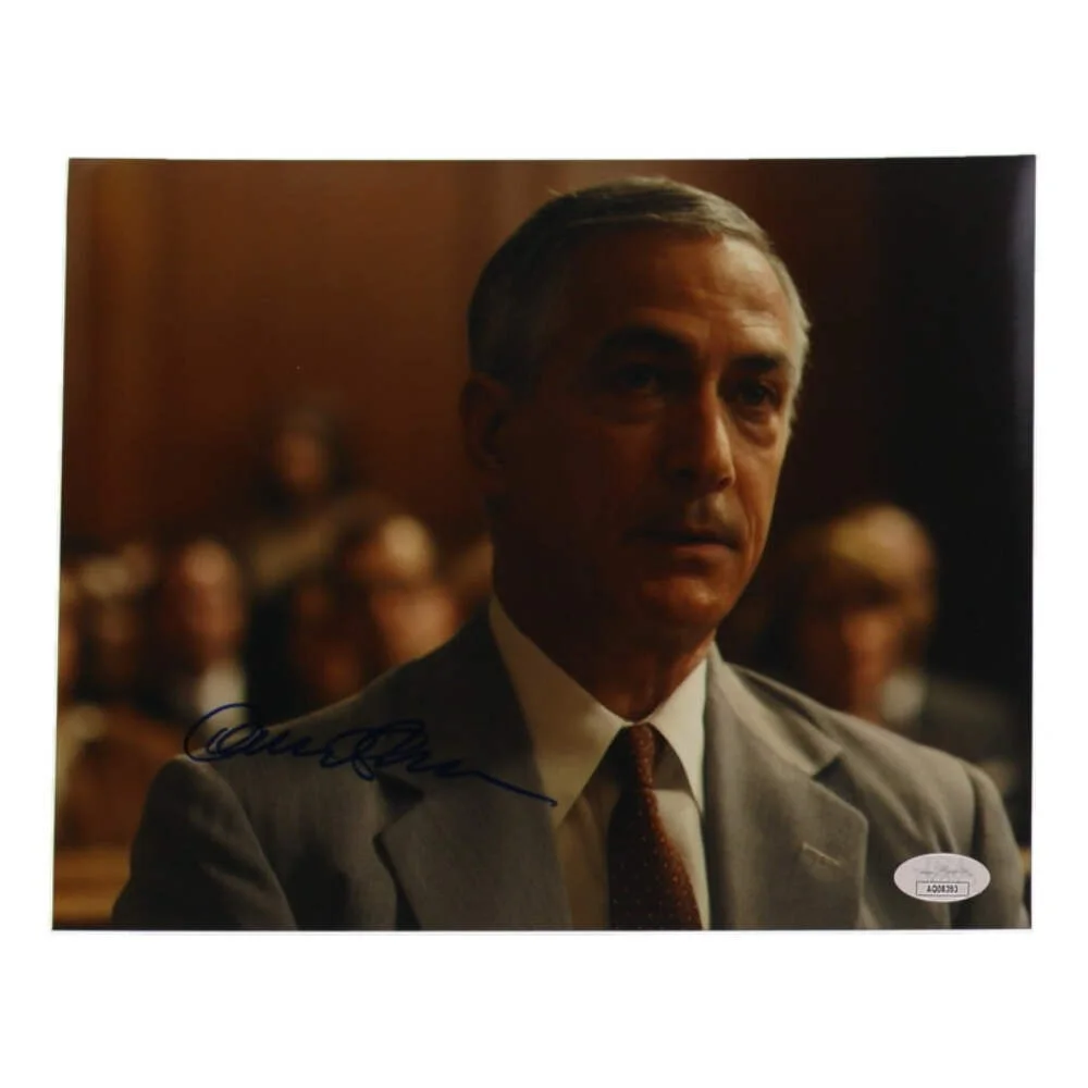 David Strathairn — David Strathairn Signed "Howl" 8x10 Photo (JSA) - Ralph McIntosh