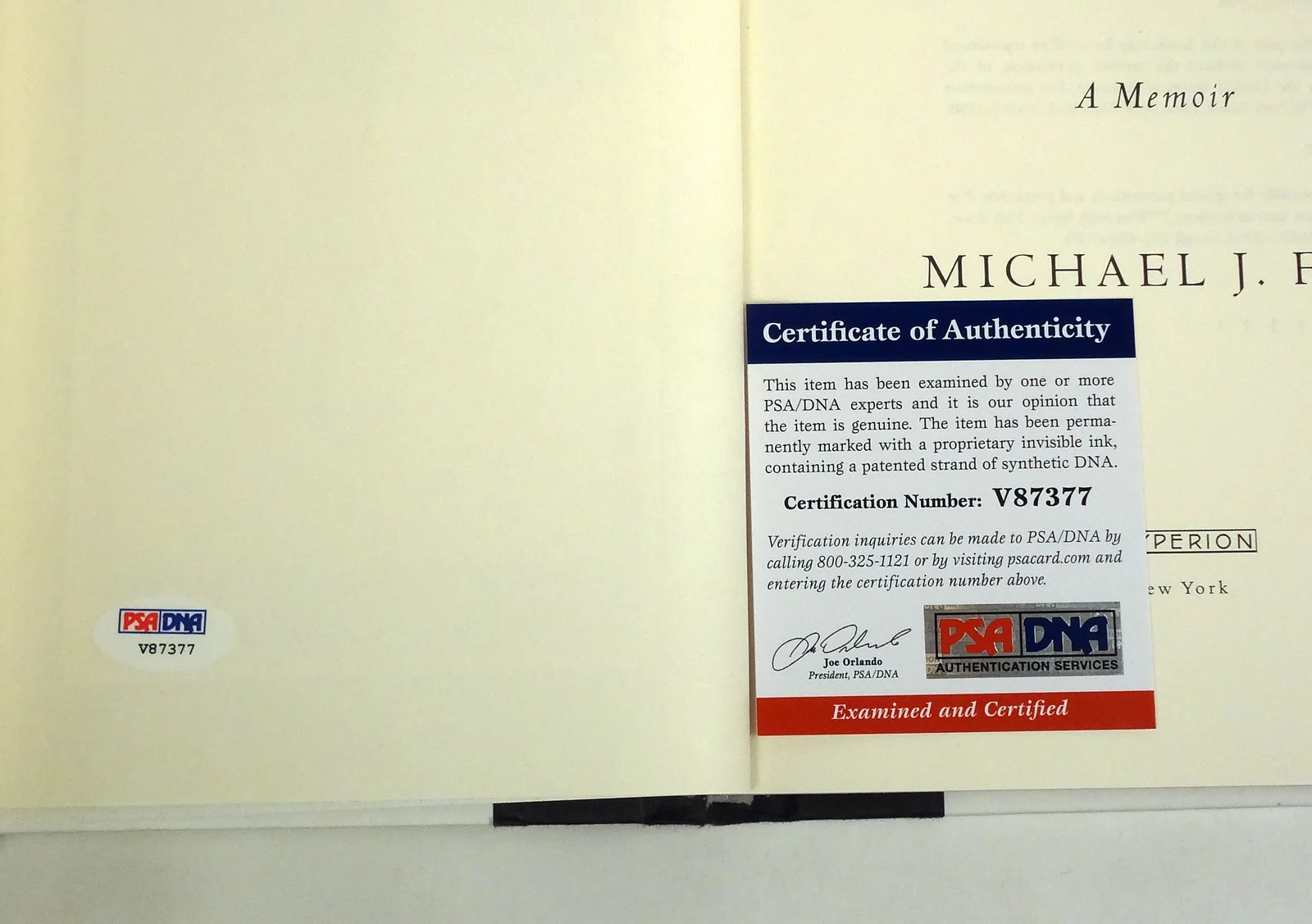Michael J Fox — Michael J Fox BTTF Signed Autograph Lucky Man 1st Edition Book PSA/DNA COA, image 2
