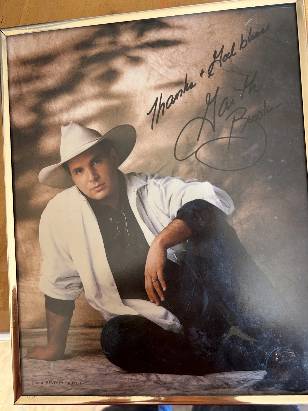 Garth Brooks — GARTH BROOKS SIGNED AUTOGRAPH 8X10 PHOTO - FULL SIGNATURE, COUNTRY LEGEND, изображение 4