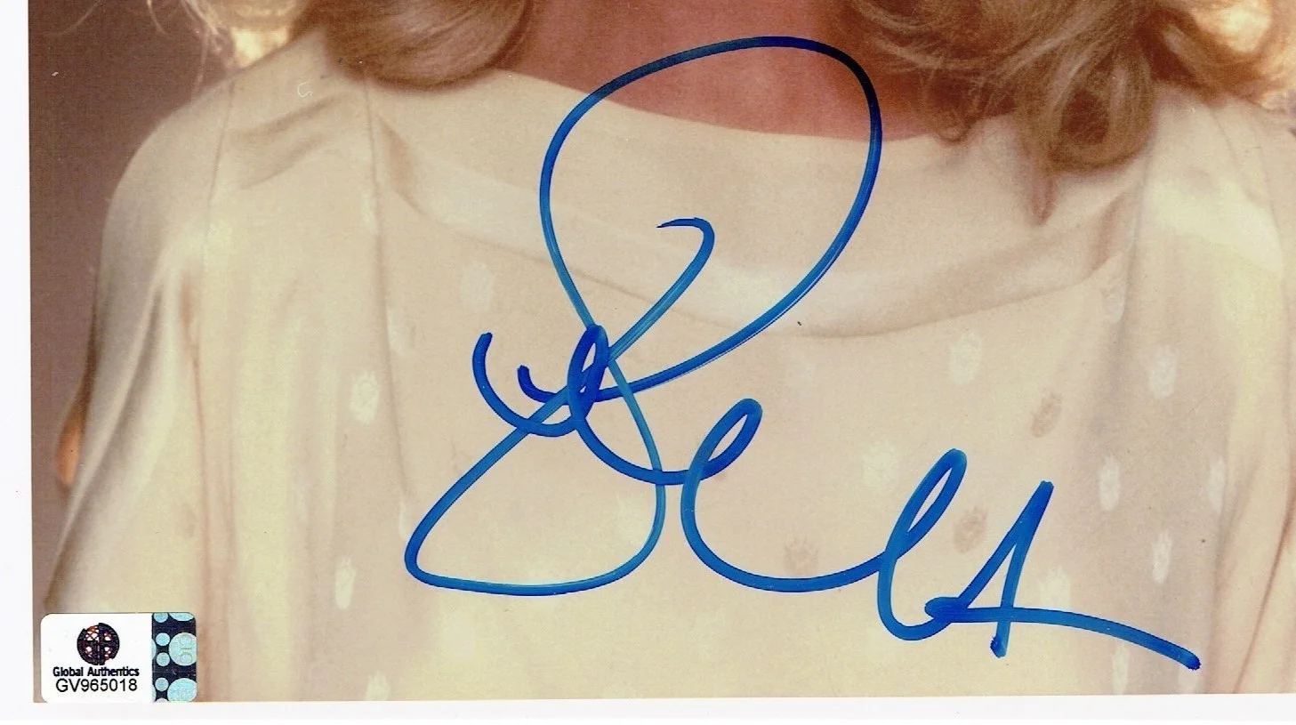 GOLDIE HAWN — GOLDIE HAWN HAND SIGNED PHOTO 8x10 CERT GA "LAUGH IN", image 2