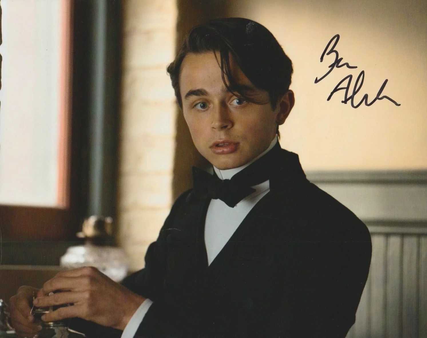 Ben Ahlers — Ben Ahlers signed The Gilded Age 8x10 photo