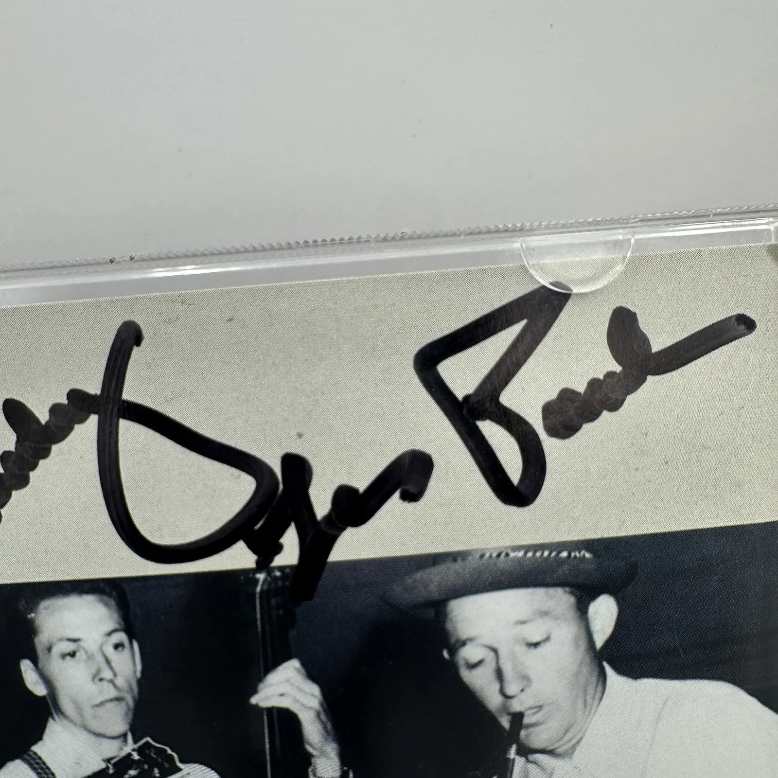 **Autograph On Booklet** The Best of Les Paul Signed Booklet & CD, image 5