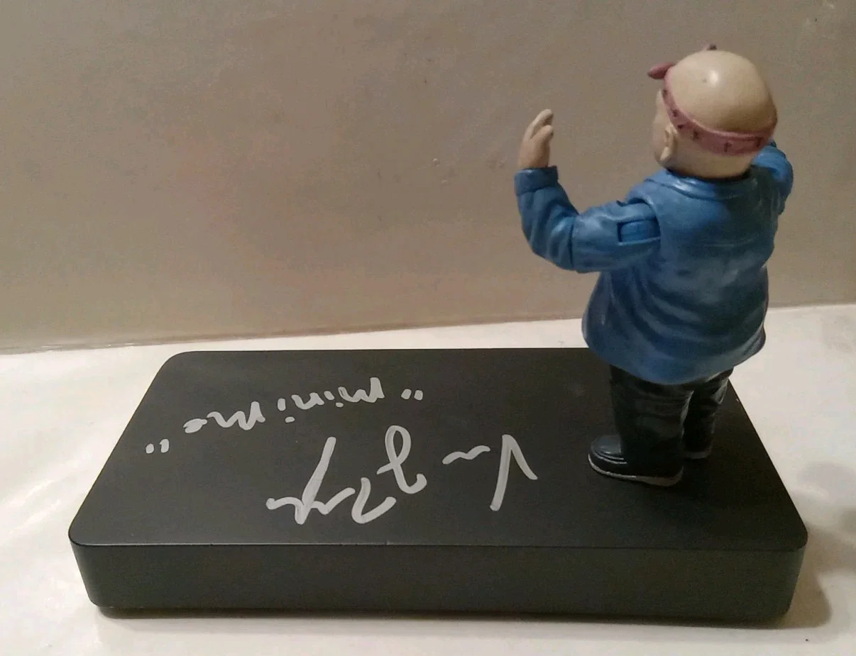 VERN TROYER — VERN TROYER SIGNED MINI ME ACTION FIGURE ON BASE AUSTIN POWERS MOVIE ORIGINAL, изображение 4